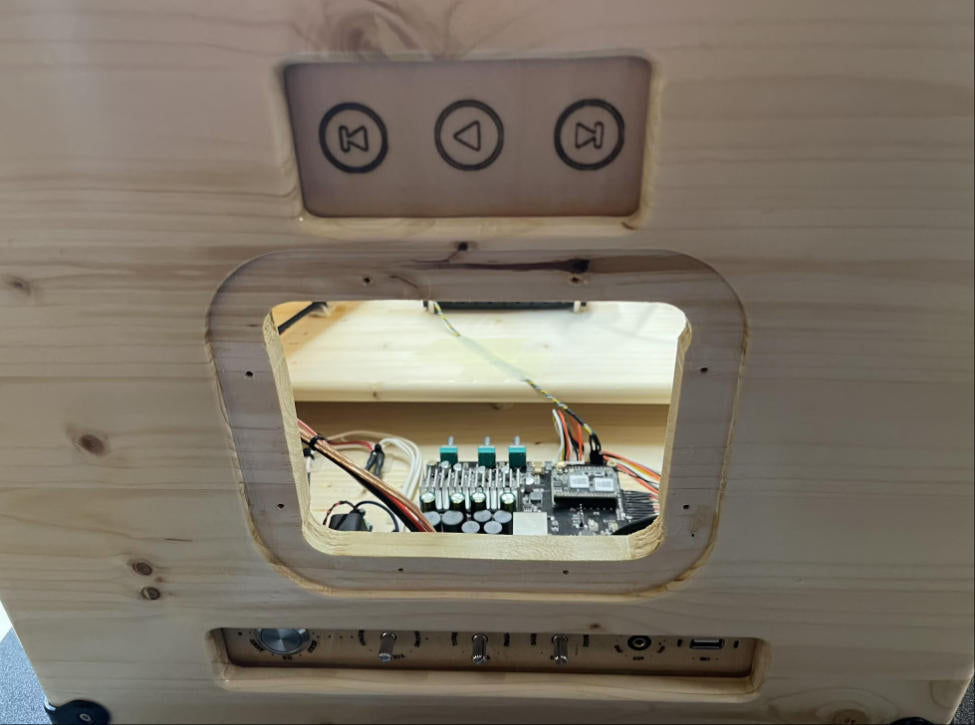 Up2Stream Amp 2.1 Speaker