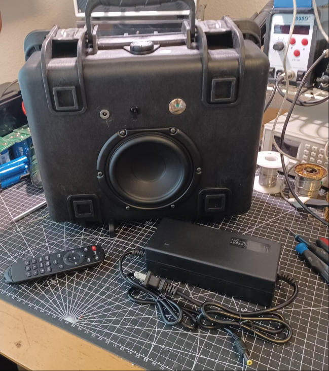 Up2Stream Amp 2.1 Speaker