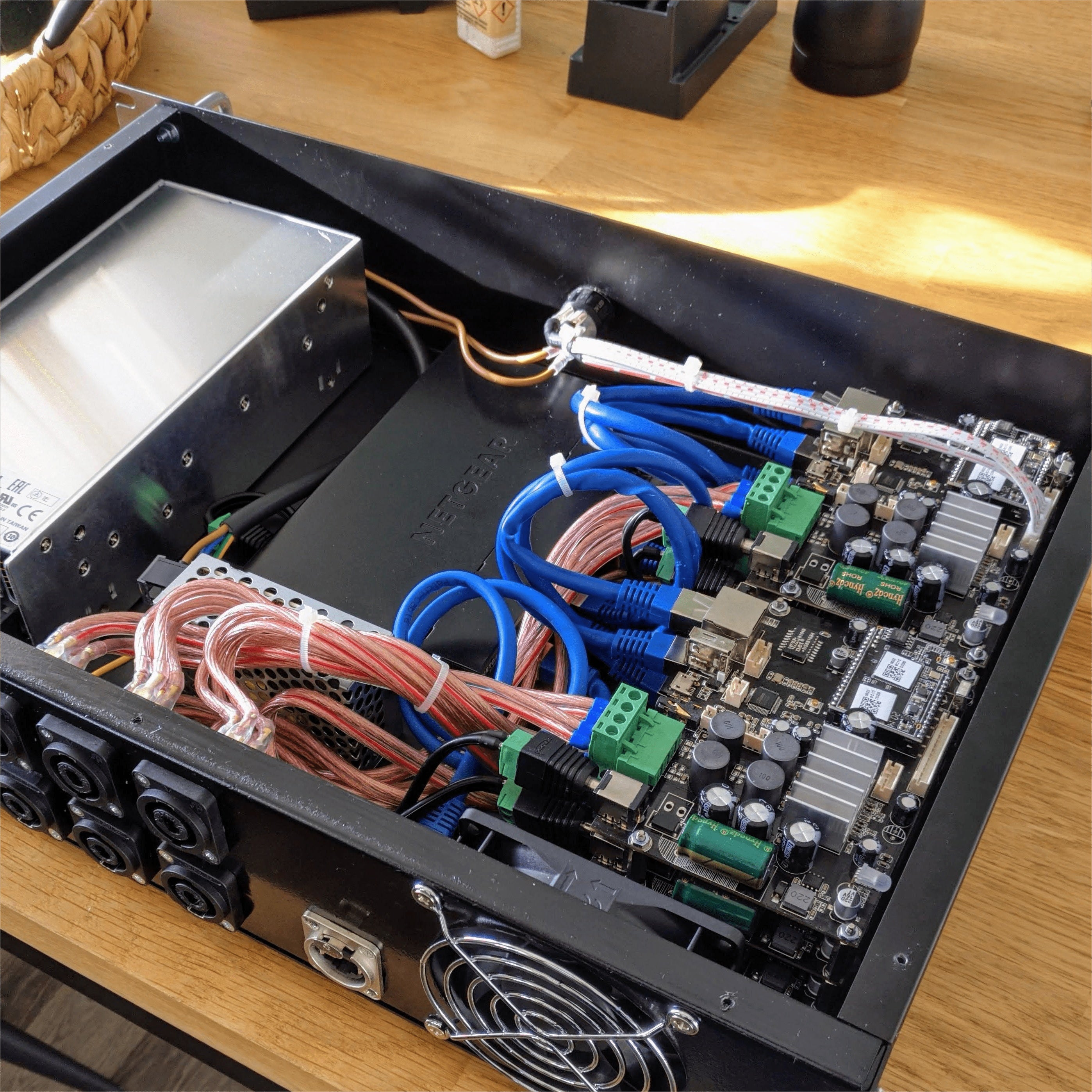 Up2Stream Amp Speaker